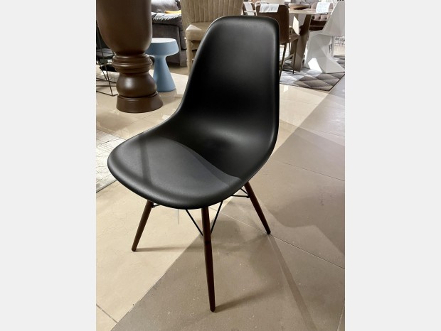 Sedia senza braccioli Vitra Eames Plastic Side Chair DSW