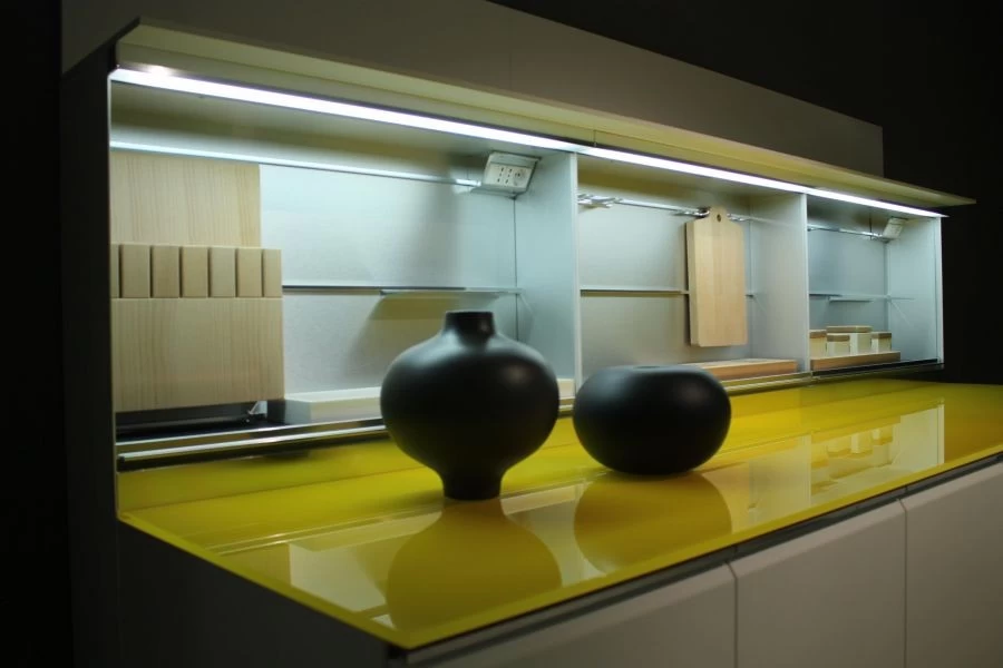 Cucina lineare Molteni&C - Dada Engineered Trim top giallo