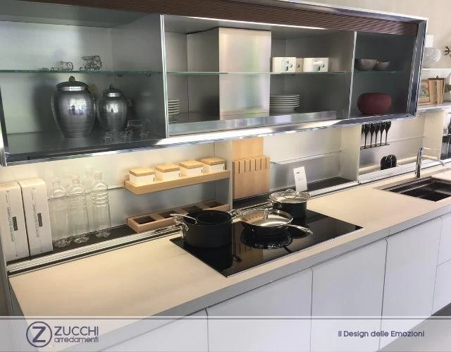 Cucina lineare Molteni&C - Dada Engineered Trim laccato opaco