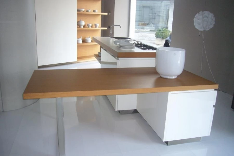 Cucina con Isola Poliform Matrix