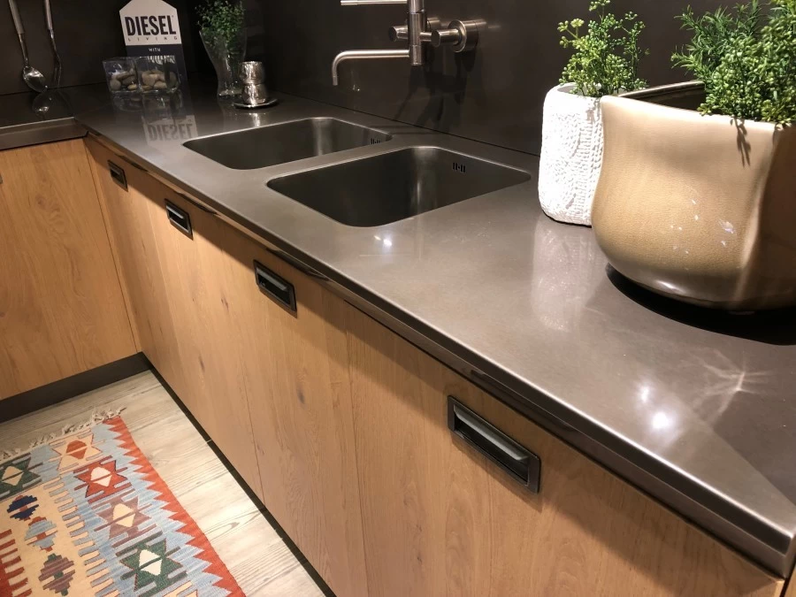 Cucina con penisola Scavolini DIESEL SOCIAL KITCHEN