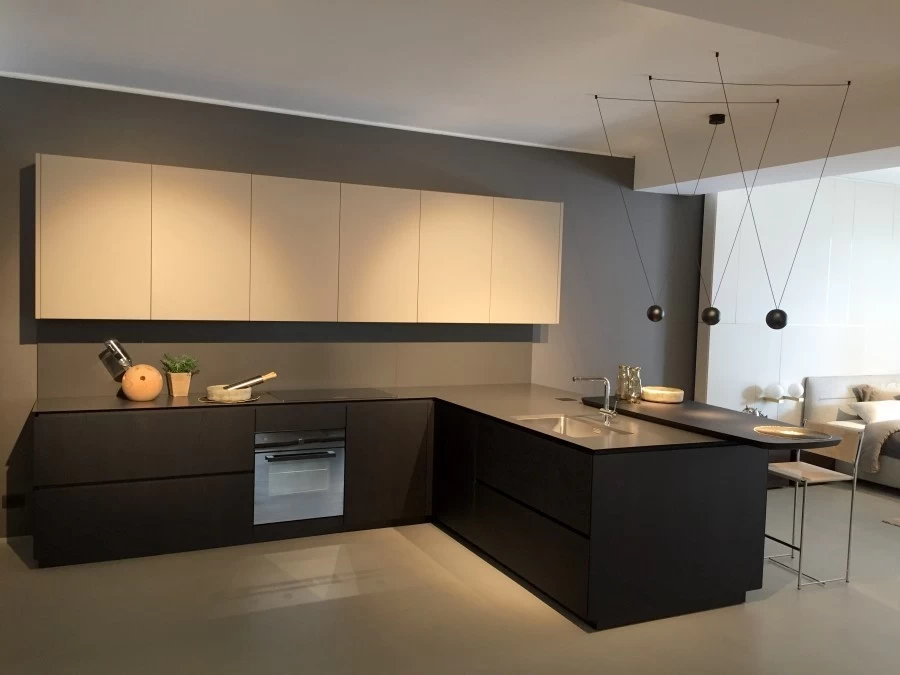 Cucina con penisola Poliform ARTEX