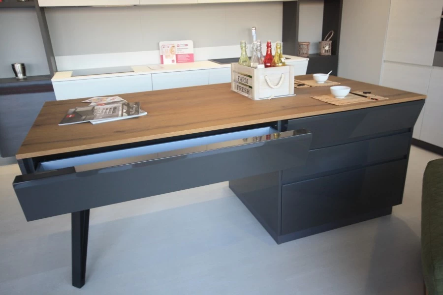 Cucina con Isola Scavolini Motus