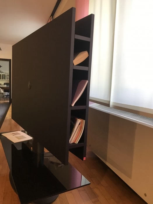 PORTA TV ORIENTABILE RIVENDITORE A BERGAMO- Libreria laterale