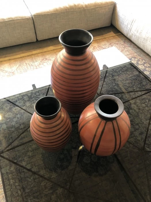 Vaso Produzione Artigianale set 3 vasi color terracotta e nero