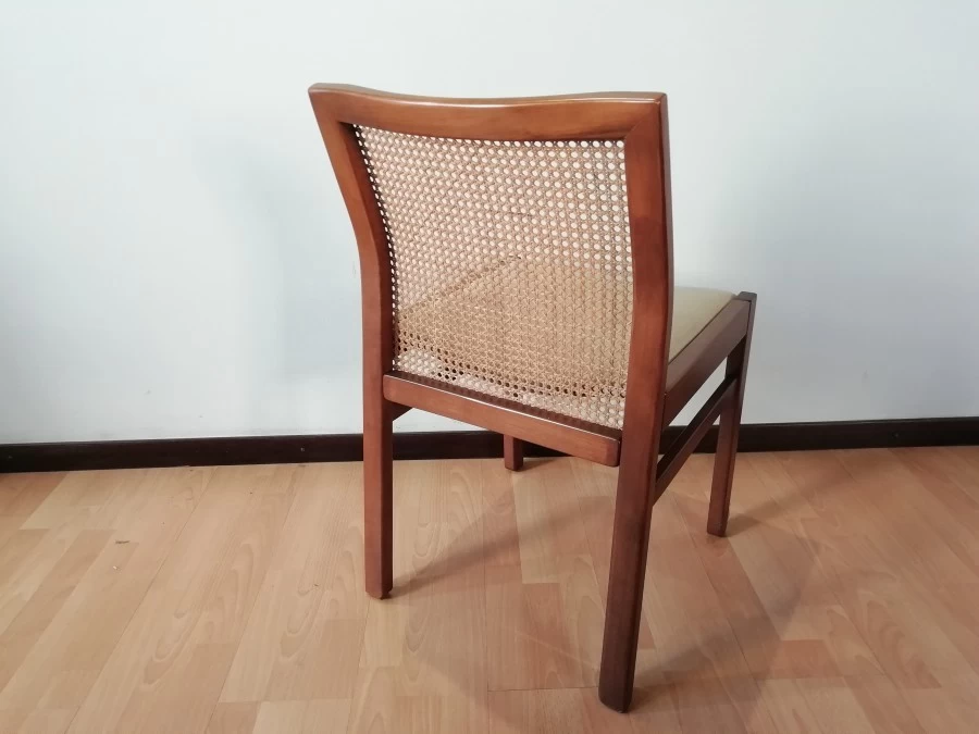 Sedia senza braccioli Produzione Artigianale Sedia schienale in Paglia di Vienna e sedile imbottito