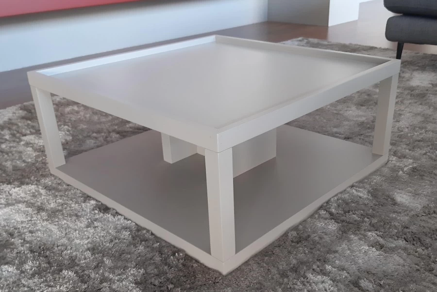 Tavolino quadrato Produzione Artigianale Piano vassoio quadrato