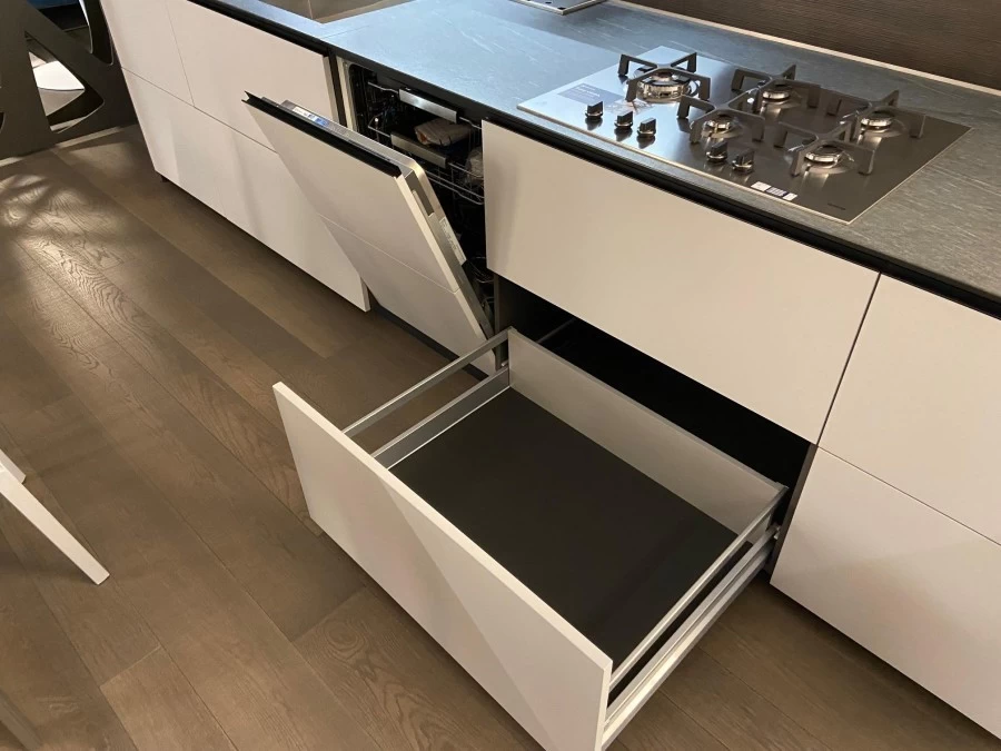 Cucina con penisola Valcucine Forma Mentis