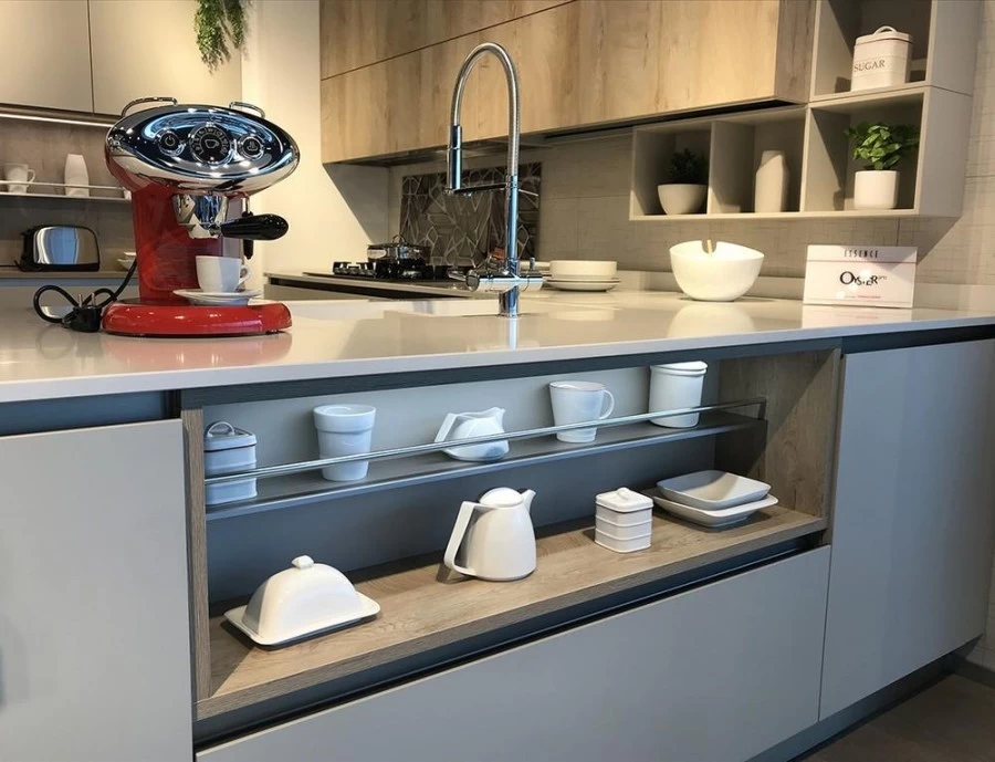 Cucina con penisola Veneta Cucine Oyster Pro