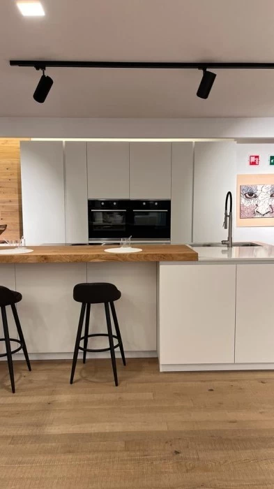 Cucina con Isola Pedini Moka