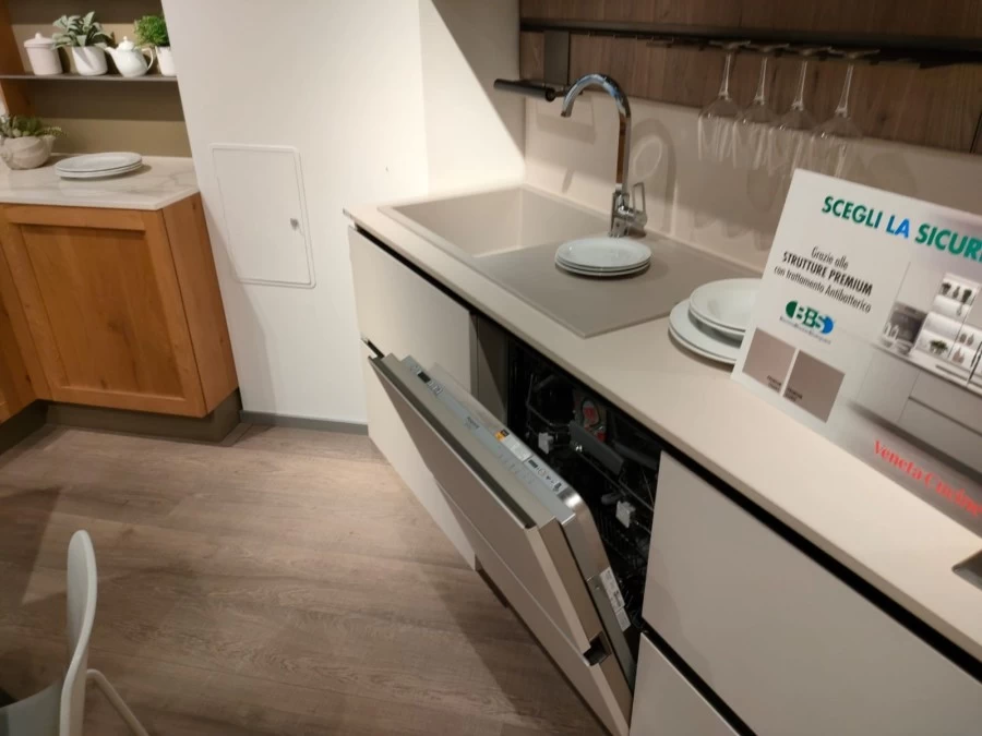 Cucina angolare Veneta Cucine START J PRO