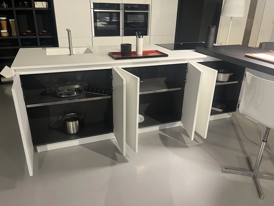 Cucina con Isola Valdesign LOGICA