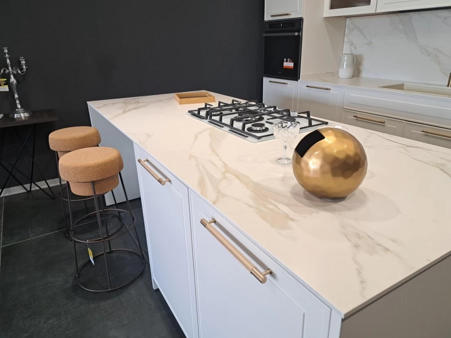 Cucina con Isola Miton cucine Tes