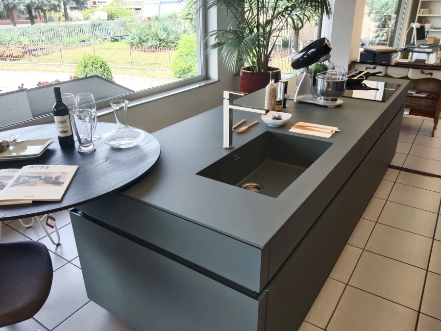 Cucina con Isola Dibiesse GI30