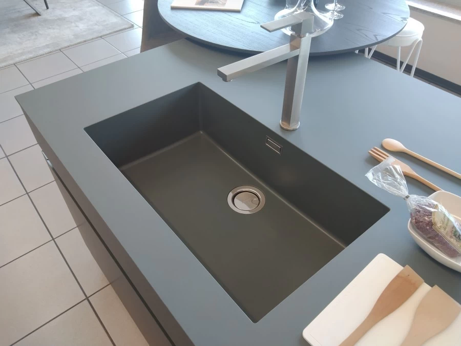 Cucina con Isola Dibiesse GI30