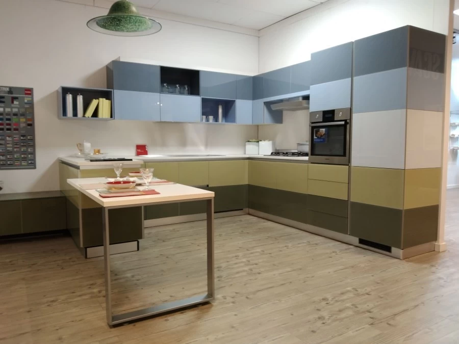 Cucina angolare Scavolini Tetrix