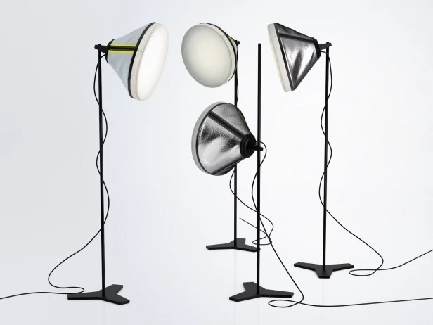 serie di lampade per studio fotografico