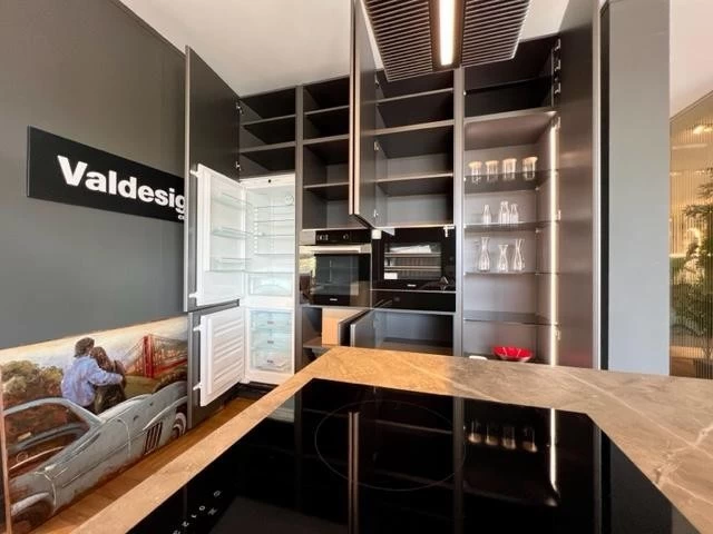 Cucina con Isola Valdesign LOGICA 2.2