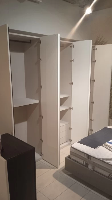 Armadio battente Novamobili Wardrobes