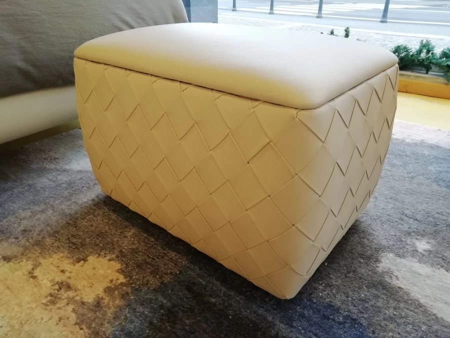 Pouf Poltrona Frau Grant De Luxe con contenitore