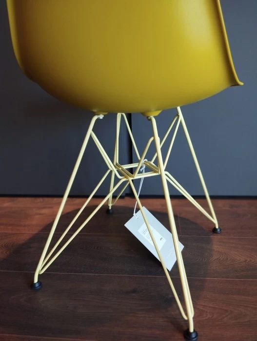 Sedia Vitra DSR Eames Plastic Side Chair
