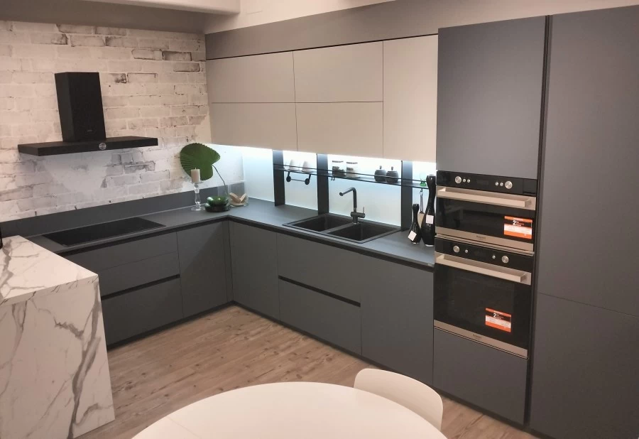 Cucina angolare Scavolini Delinea Fenix