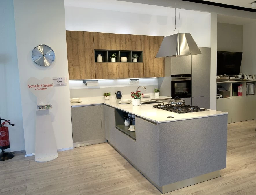 Cucina con penisola Veneta Cucine Oyster Dek