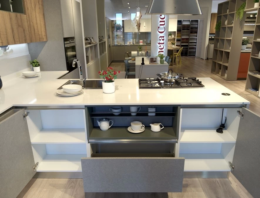 Cucina con penisola Veneta Cucine Oyster Dek