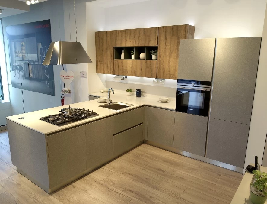 Cucina con penisola Veneta Cucine Oyster Dek