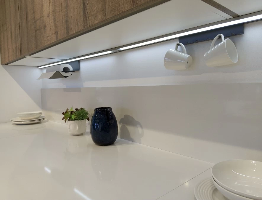 Cucina con penisola Veneta Cucine Oyster Dek