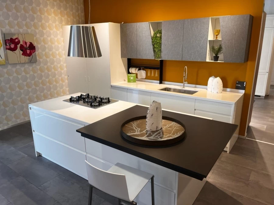 Cucina con Isola Scavolini MOTUS