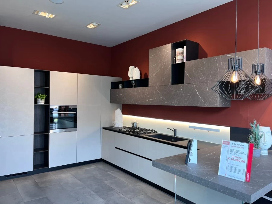 Cucina con penisola Scavolini LIBERAMENTE