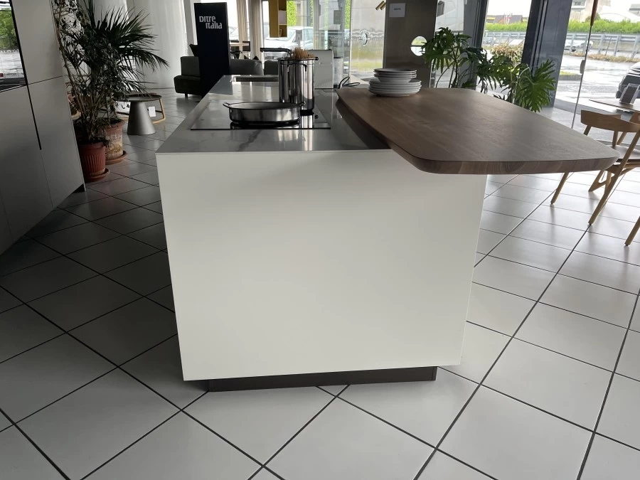 Cucina con Isola Poliform Phoenix