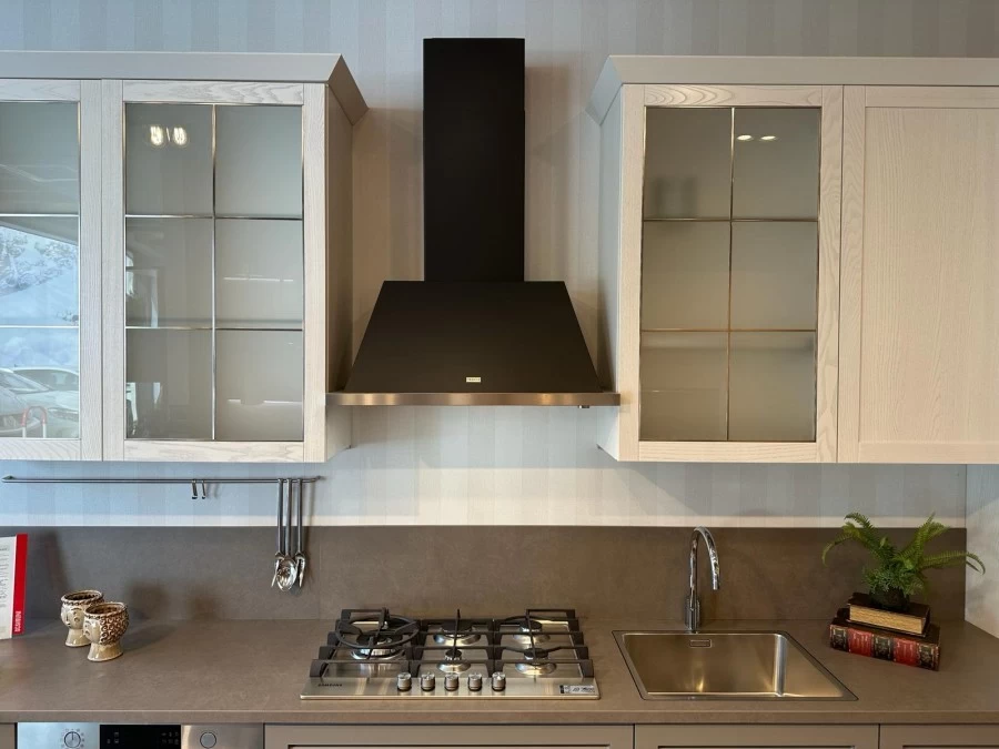 Cucina con penisola Scavolini CARATTERE