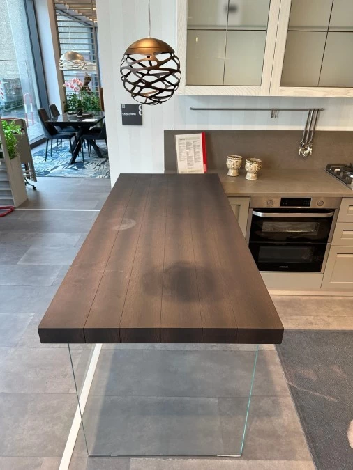 Cucina con penisola Scavolini CARATTERE