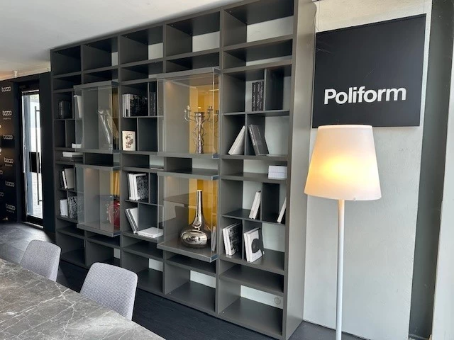 Libreria Poliform wall system