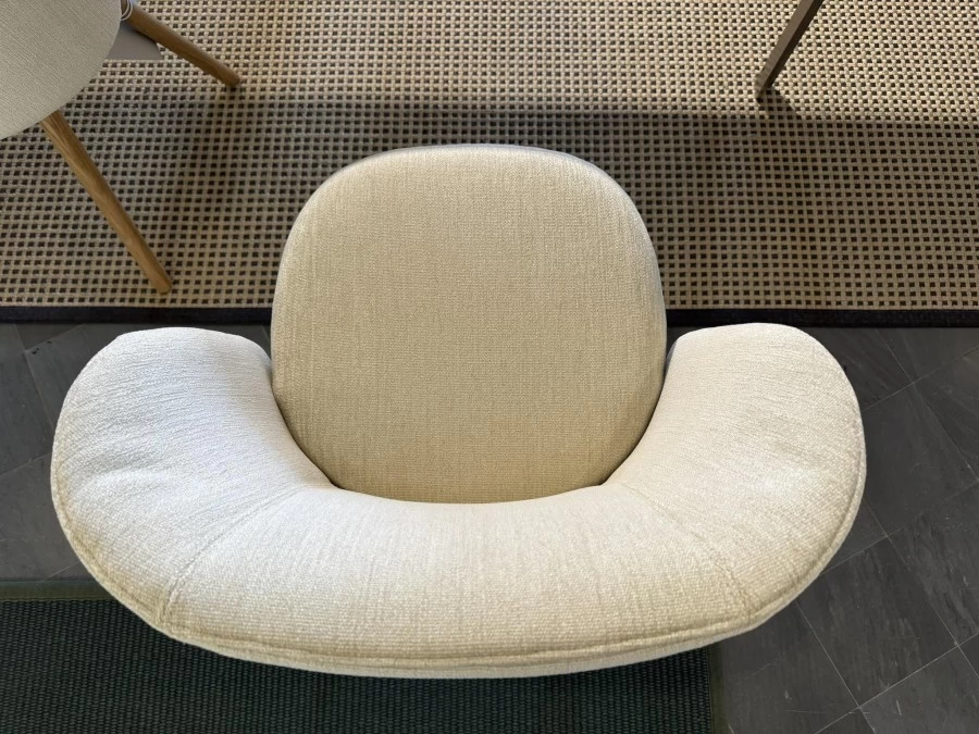 Sedia con braccioli Vitra MIKADO