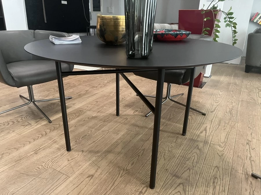 Tavolo rotondo Audo Copenhagen Snaregade Dining Table, Round