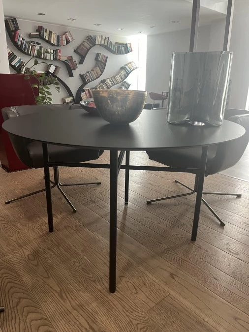 Tavolo rotondo Audo Copenhagen Snaregade Dining Table, Round