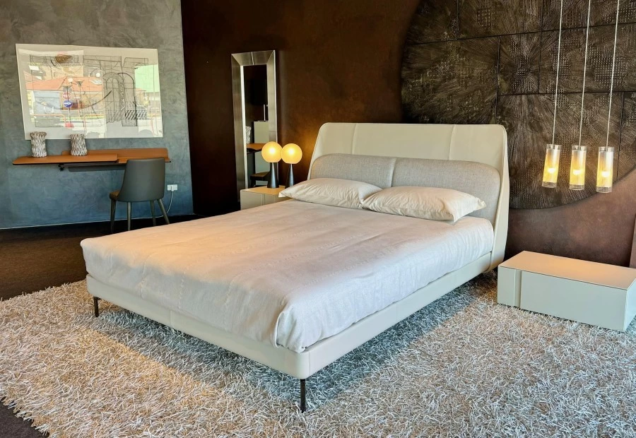 Letto matrimoniale Poltrona Frau COUPE'