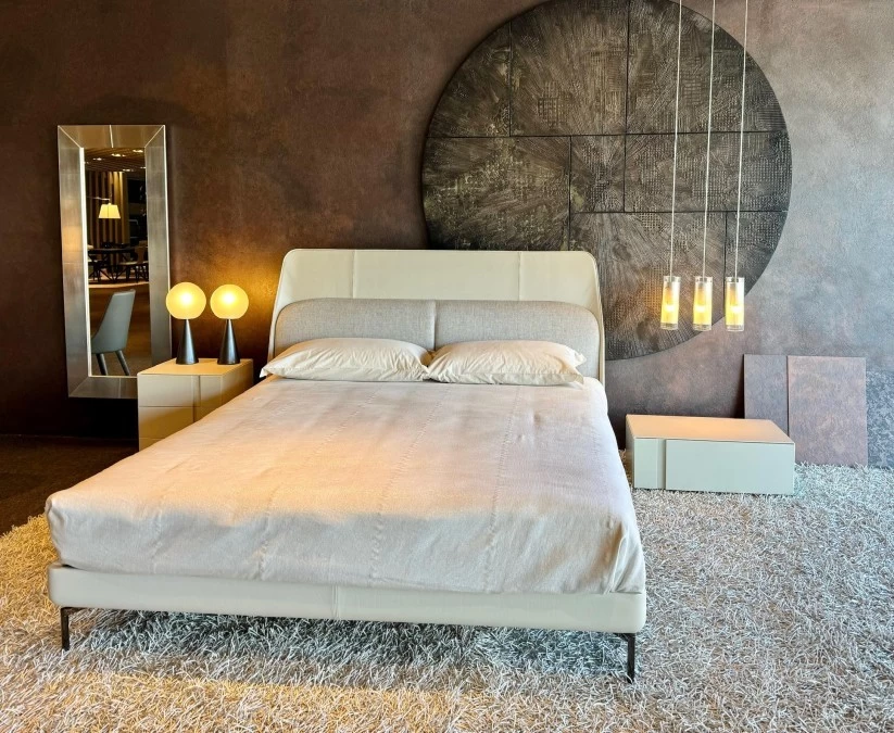 Letto matrimoniale Poltrona Frau COUPE'