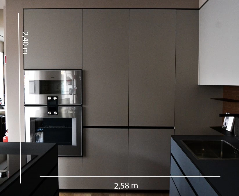 Cucina con Isola Valcucine Riciclantica Outline