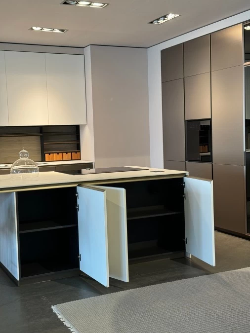 Cucina con Isola Poliform Alea Pro