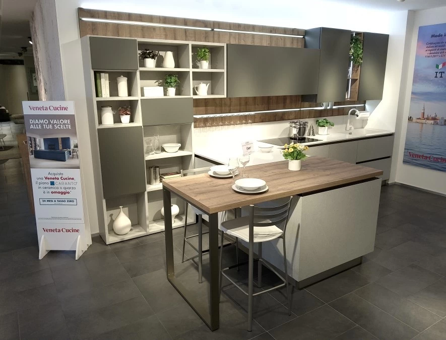 Cucina con penisola Veneta Cucine Oyster Pro