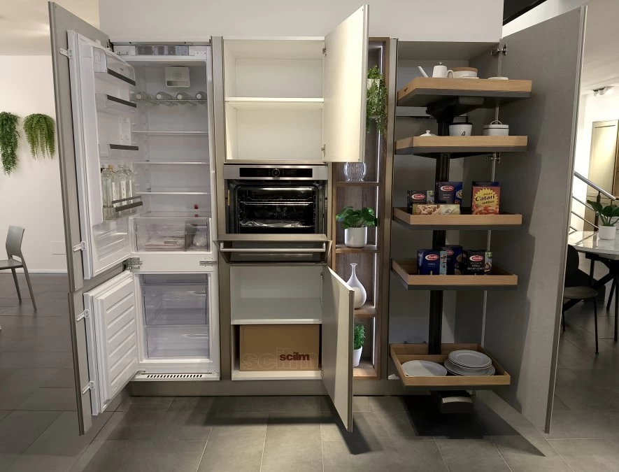 Cucina con penisola Veneta Cucine Oyster Pro