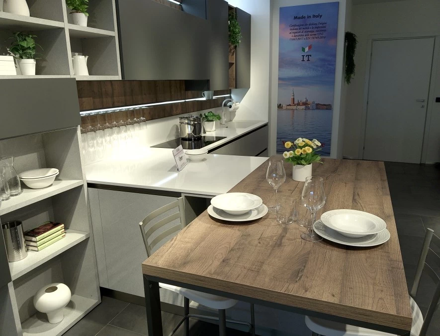 Cucina con penisola Veneta Cucine Oyster Pro