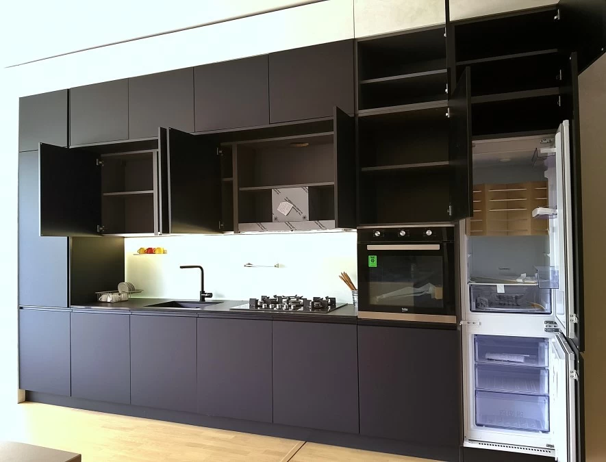 Cucina lineare Forma 2000 Colibrì Total Black