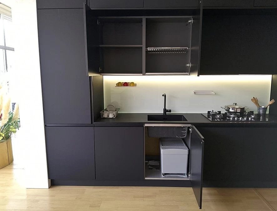 Cucina lineare Forma 2000 Colibrì Total Black