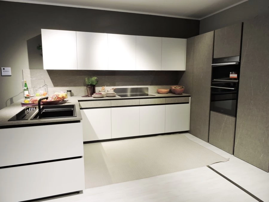 Cucina con penisola Stosa Cucine METROPOLIS