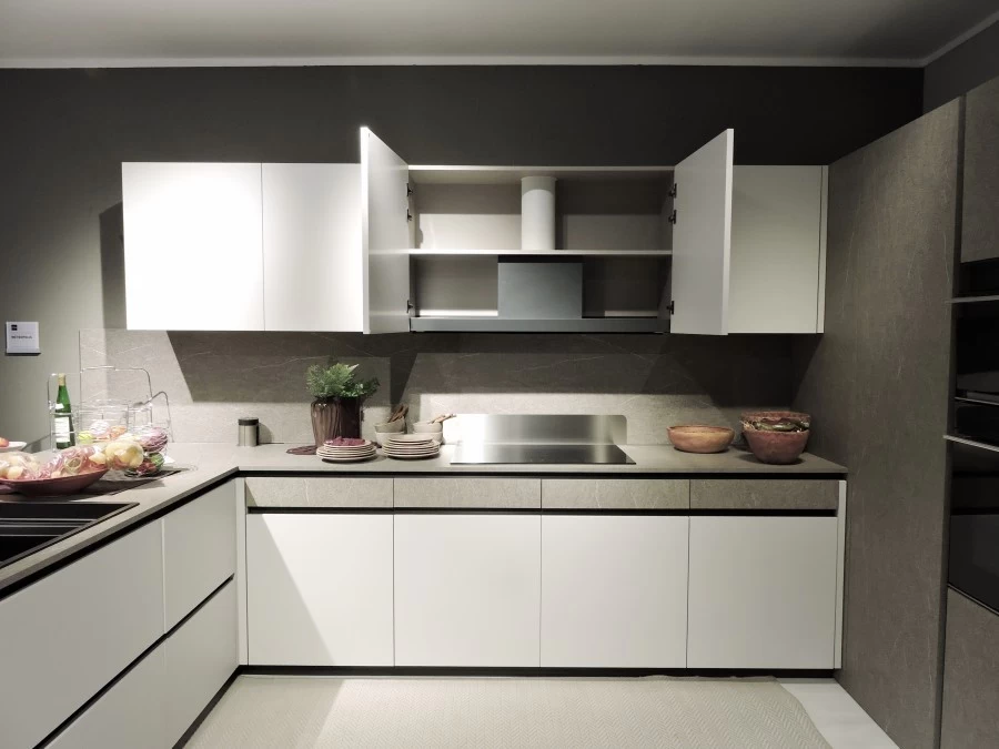 Cucina con penisola Stosa Cucine METROPOLIS